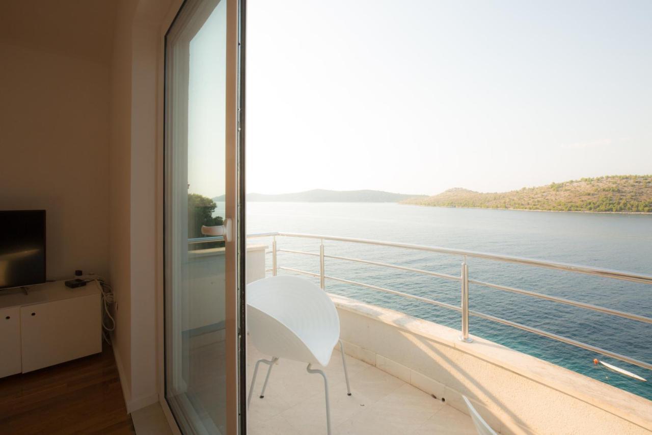 Vila Visnjic Grebaštica エクステリア 写真