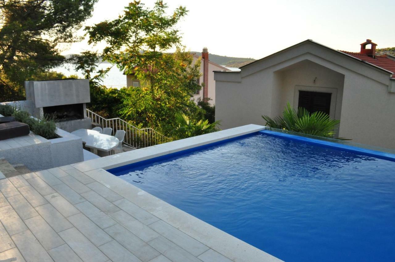 Vila Visnjic Grebaštica エクステリア 写真