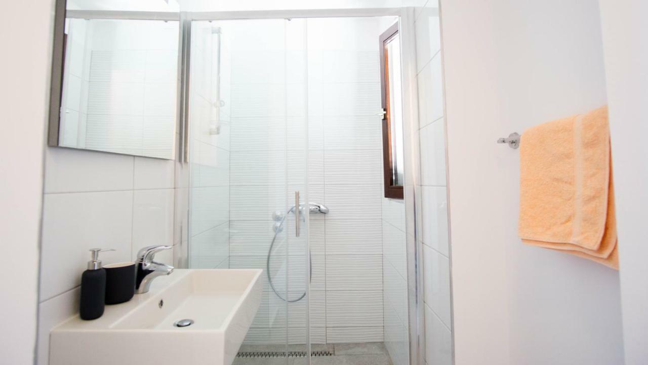 Vila Visnjic Grebaštica エクステリア 写真